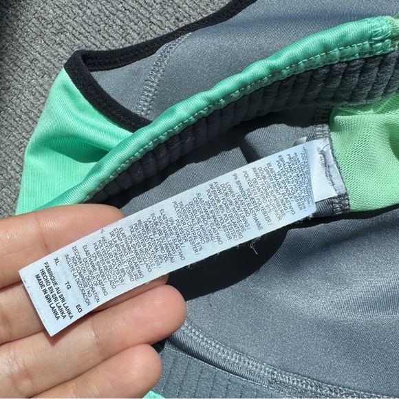 Nike Mint and Black Racerback Sports Bra - Picture 3 of 4